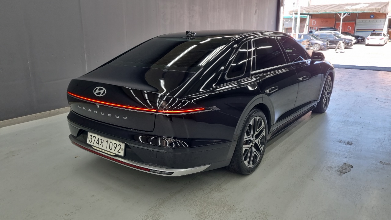 Hyundai Grandeur 2,5 Gasoline 2WD Exclusive — пробег 34 585 км — фото 2 из 5