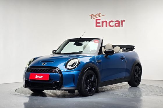 Mini Cooper Convertible Classic Third Generation — пробег 70 007 км — фото 1 из 5