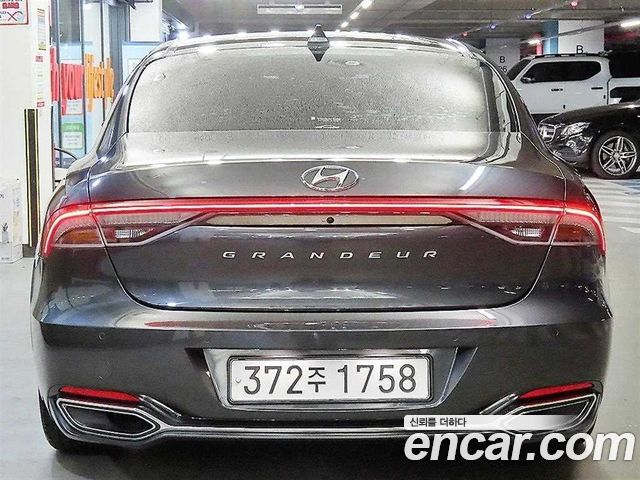 Hyundai Grandeur 2.5 Premium Choice — пробег 62 987 км — фото 5 из 5