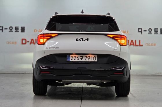 Kia Sportage HEV 1.6 2WD Signature X Line — пробег 32 573 км — фото 4 из 5
