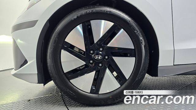 Hyundai Ioniq6 Long Range Exclusive — пробег 28 533 км — фото 5 из 5