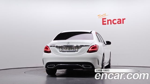 Mercedes-Benz C-Class из Кореи Encar