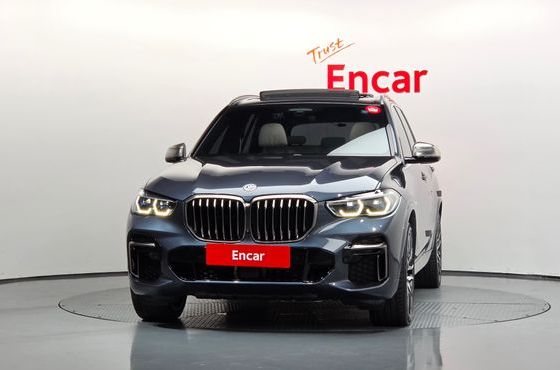 BMW X5 M50i — пробег 47 103 км — фото 3 из 5