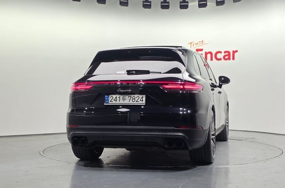 Porsche Cayenne 3.0 — пробег 62 132 км — фото 4 из 5