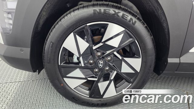 Hyundai Kona из Кореи Encar