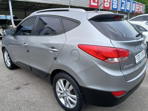 Hyundai Tucson Diesel 2WD LX20 Smart-Pack — пробег 182 000 км — фото 4 из 5