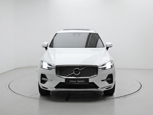 Volvo XC60 T8 Ultra Bright — пробег 6 085 км — фото 3 из 5