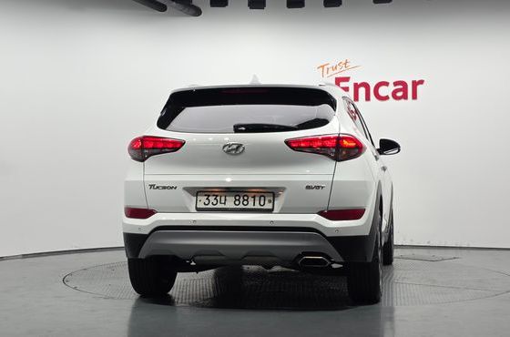 Hyundai Tucson Diesel 1.7 2WD Modern Fever — пробег 147 899 км — фото 4 из 5