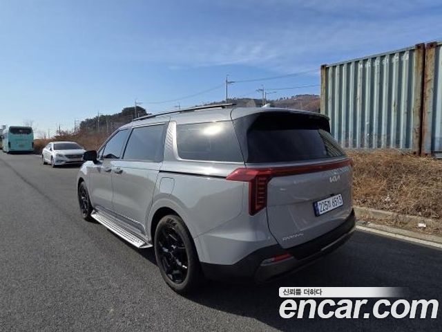Kia Carnival HEV 9seater Gravity — пробег 20 000 км — фото 5 из 5
