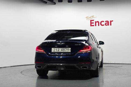 Genesis G70 2.0T AWD Sport Package — пробег 79 085 км — фото 4 из 5