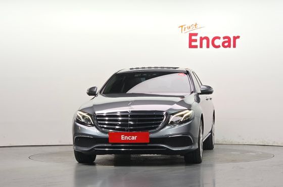 Mercedes-Benz E-Class E300 4MATIC Exclusive — пробег 148 303 км — фото 3 из 5