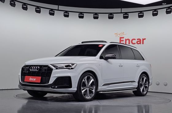 Audi Q7 55 TFSI Quattro Premium — пробег 61 929 км — фото 1 из 5