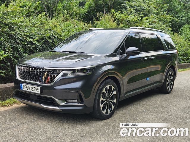 Kia Carnival Diesel 9-Seater Signature — пробег 95 000 км — фото 1 из 5