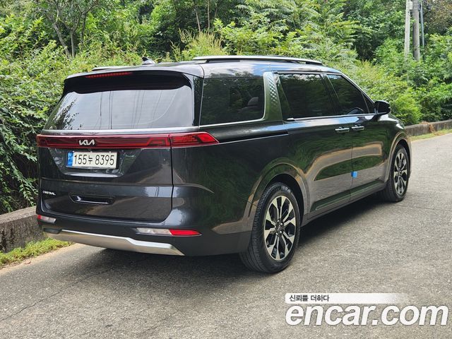 Kia Carnival Diesel 9-Seater Signature — пробег 95 000 км — фото 2 из 5