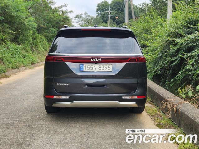 Kia Carnival Diesel 9-Seater Signature — пробег 95 000 км — фото 4 из 5