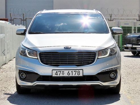 Kia Carnival 9-seater Prestige — пробег 256 121 км — фото 2 из 5