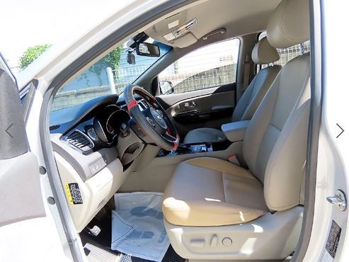 Kia Carnival 9-seater Prestige — пробег 256 121 км — фото 5 из 5
