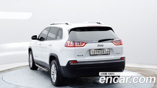 Jeep Cherokee 2.4 Longitude AWD — пробег 81 123 км — фото 2 из 5