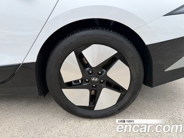 Hyundai Ioniq6 Stadard E-Value+ — пробег 4 500 км — фото 5 из 5