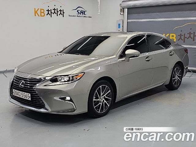 Lexus ES Supreme XV60 — пробег 49 168 км — фото 1 из 5