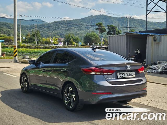Hyundai AVANTE из Кореи Encar