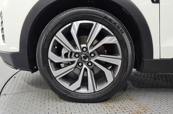 Ssangyong TIBOLI Gasoline 1.5 2WD V7 — пробег 49 521 км — фото 5 из 5