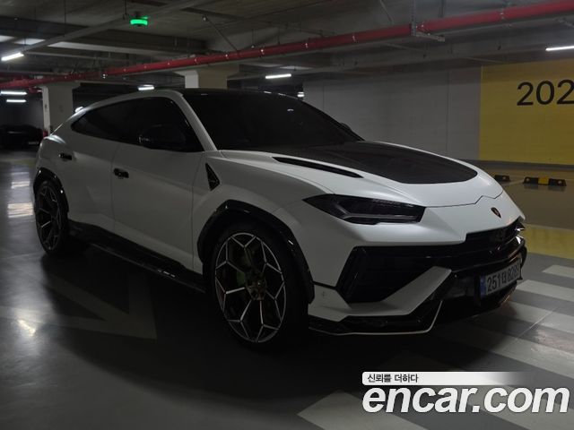 Lamborghini Urus 4.0 V8 Performante — пробег 8 100 км — фото 5 из 5