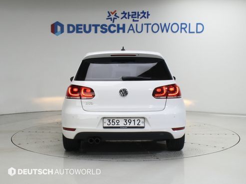 Volkswagen Golf 2.0 GTD — пробег 120 000 км — фото 4 из 5