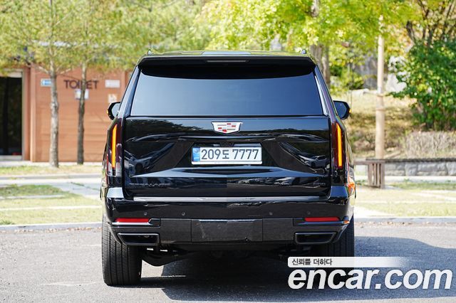 Cadillac Escalade 6.2 ESV ESV Sports Platinum — пробег 38 500 км — фото 4 из 5