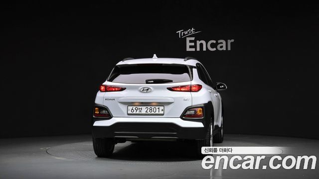Hyundai Kona из Кореи Encar