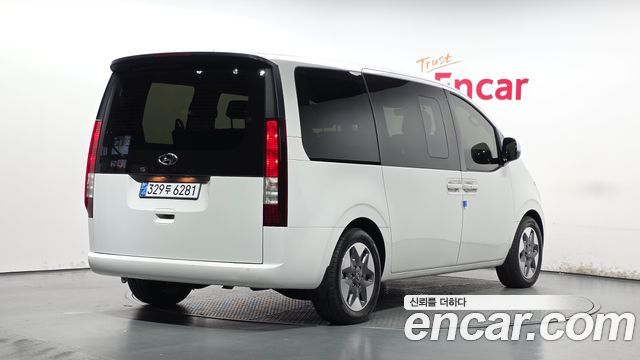 Hyundai Staria из Кореи Encar