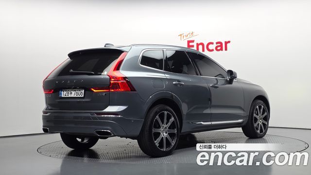 Volvo XC60 D5 Inscription — пробег 146 034 км — фото 2 из 5