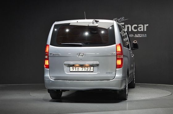 Hyundai Starex Van 3-Seater Smart — пробег 84 641 км — фото 4 из 5