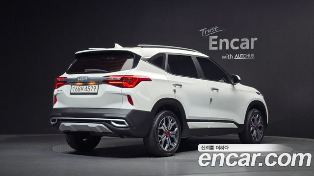 Kia Seltos из Кореи Encar