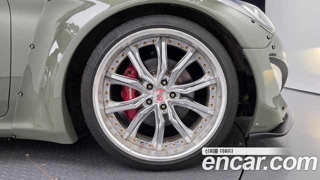 Hyundai Genesis из Кореи Encar