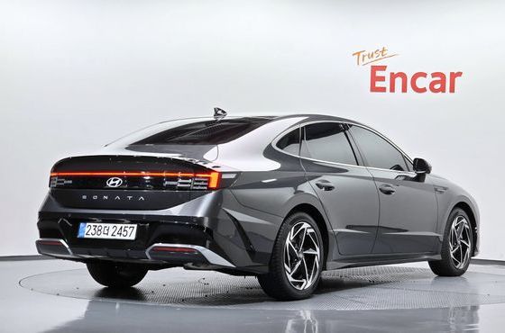 Hyundai Sonata Inspiration — пробег 8 038 км — фото 2 из 5