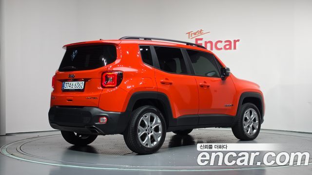 Jeep Renegade 2.4 Limited AWD — пробег 68 248 км — фото 2 из 5