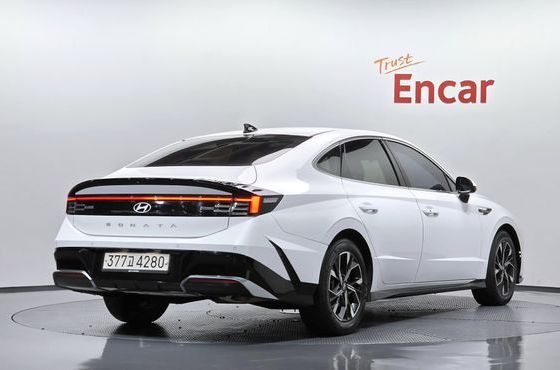 Hyundai Sonata 2.0 Premium — пробег 51 808 км — фото 2 из 5