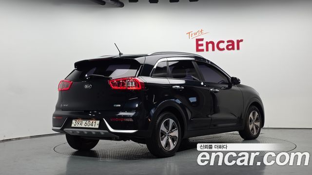 Kia Niro из Кореи Encar