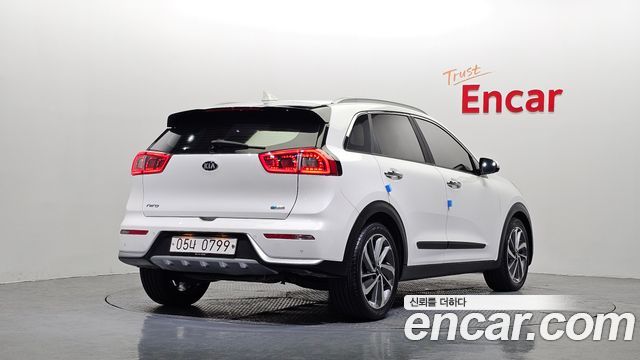 Kia Niro из Кореи Encar