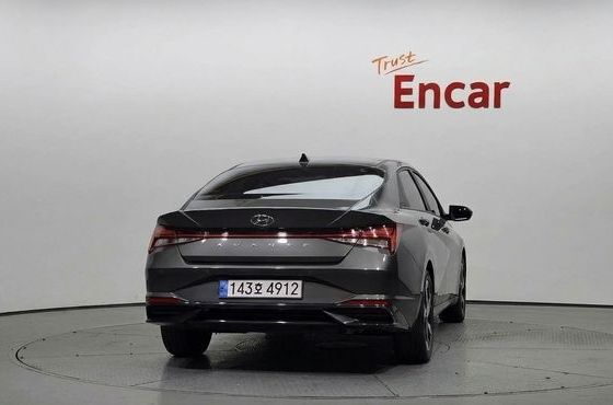 Hyundai AVANTE Inspiration — пробег 56 273 км — фото 4 из 5
