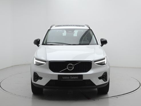 Volvo XC40 B4 Ultra Dark — пробег 427 км — фото 3 из 5