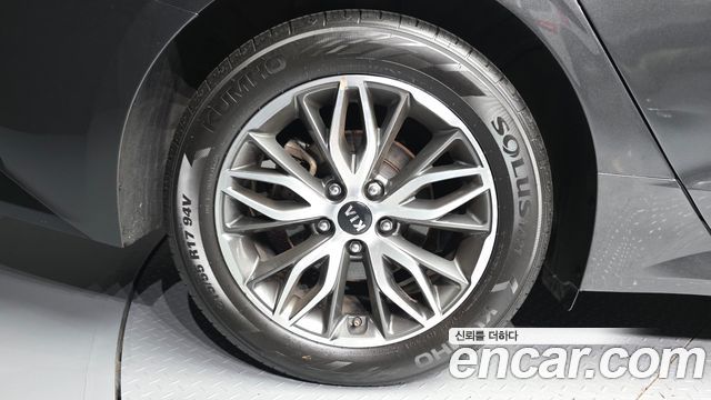 Kia K5 из Кореи Encar