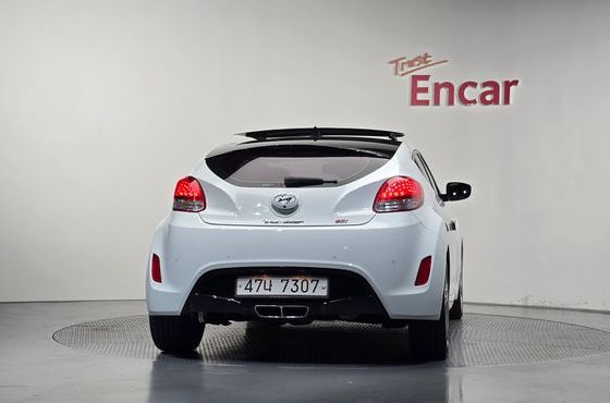 Hyundai Veloster PYL — пробег 44 130 км — фото 4 из 5