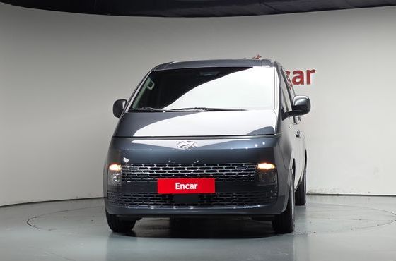 Hyundai Staria Cargo 3-Seater Smart — пробег 12 017 км — фото 3 из 5