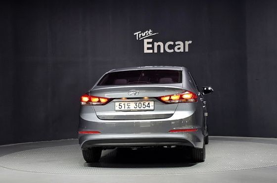 Hyundai AVANTE 1.6 GDI Style — пробег 54 075 км — фото 4 из 5