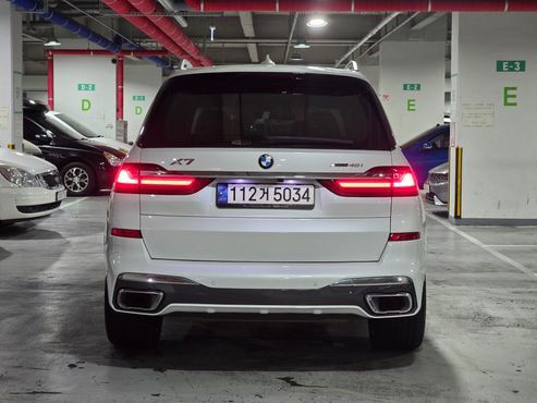 BMW X7 xDrive 40i M Sport 6STR — пробег 87 142 км — фото 3 из 5