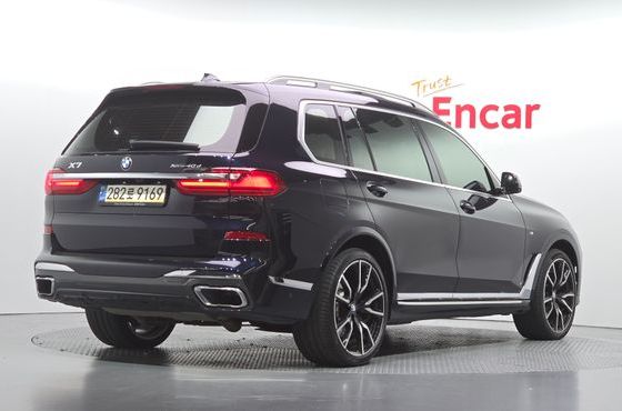BMW X7 xDrive 40d M Sport 6STR — пробег 69 546 км — фото 2 из 5