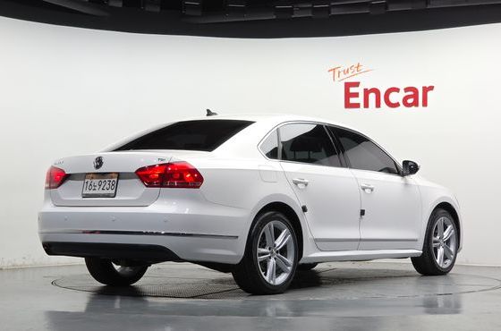 Volkswagen Passat 2.0 TDI B7 — пробег 71 440 км — фото 2 из 5