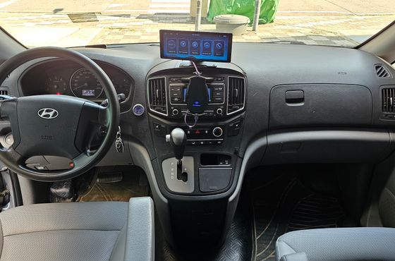 Hyundai Starex 5-Seater VAN Smart — пробег 465 622 км — фото 5 из 5